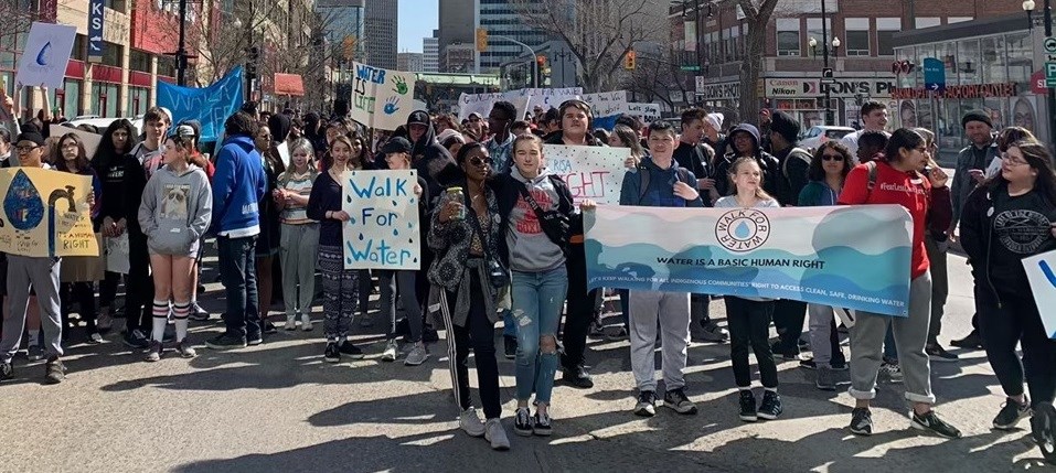 2019: Students Walk in Support of Shoal Lake 40